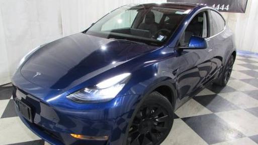 TESLA MODEL Y 2022 7SAYGDEE2NF386491 image